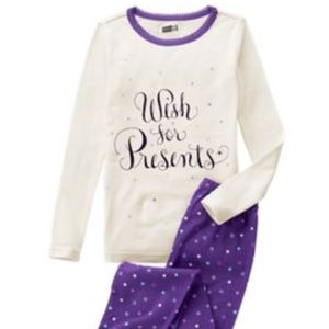 Crazy 8 by Gymboree  2 Pc. PJ's "WISH FOR PRESENTS